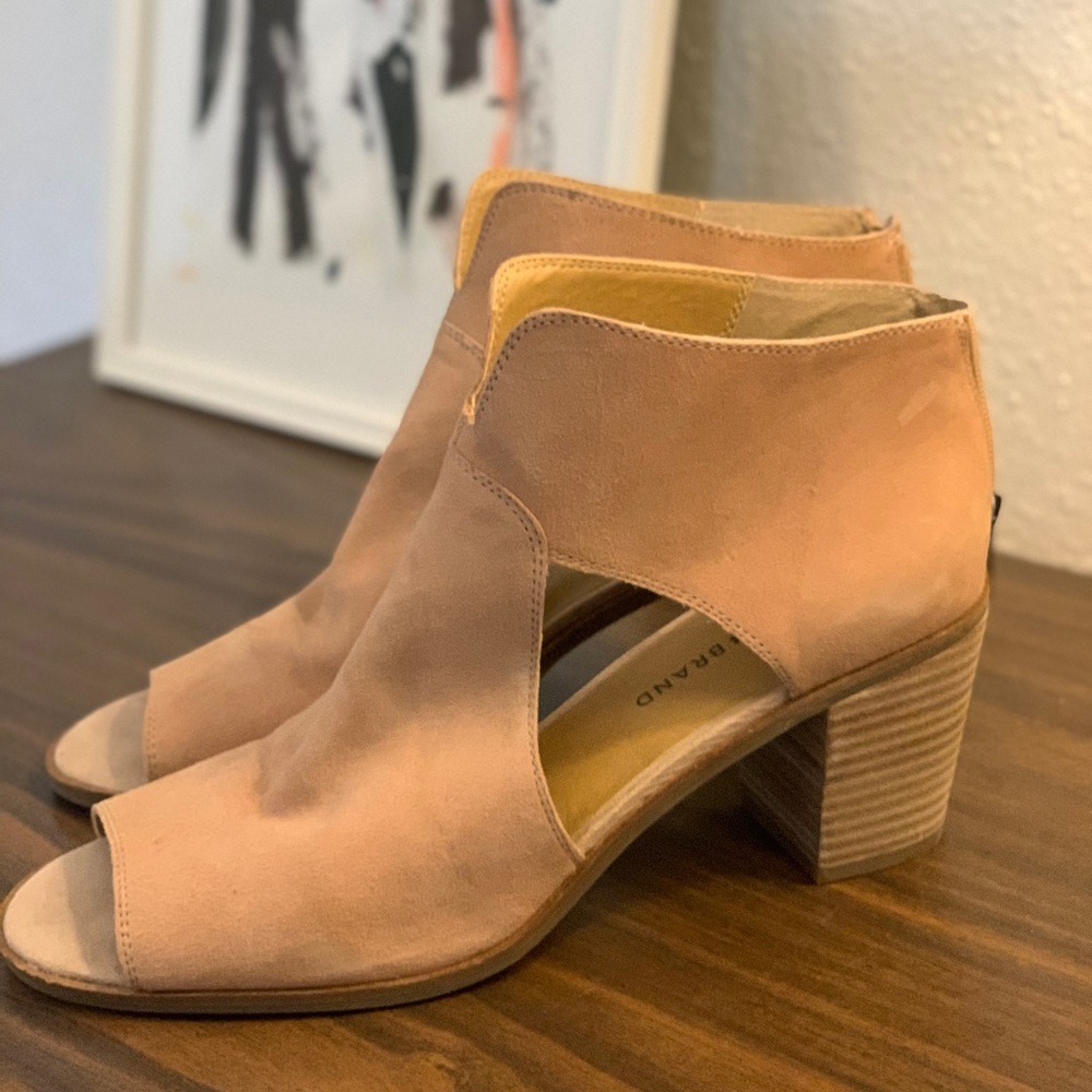 Lucky Brand Kkarell Open Toe Cutout Ankle Heels Sandals Suede Tan - Size 12